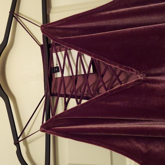 Women's Express top - Picture 2 of 8